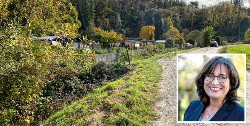 In den Kleingärten in Kraiburg sind mit der Zeit auch Gartenhütten entstanden. Die dürften dort aber nicht stehen, weil es sich um einen Außenbereich handelt. Die Gemeinde Kraiburg mit Bürgermeisterin Petra Jackl will für Klarheit sorgen. Foto Lohmann/Andrea Drees
