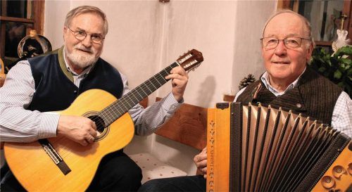Kreisheimatpfleger Dr. Reinhard Baumgartner (links) und Stellvertreter Reinhard Albert.