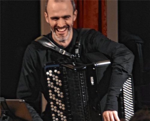 Marco Sevarlic und sein chromatisches Akkordeon.Foto bovers