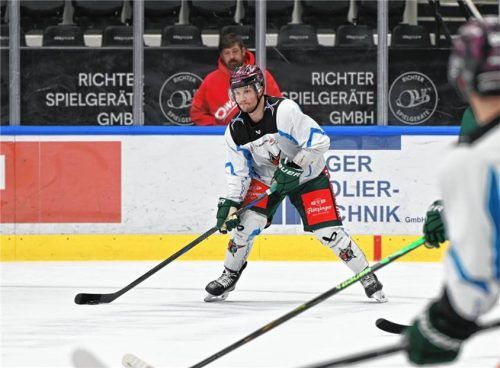 Starbulls-Neuzugang Teemu Pulkkinen steht vor seinem Debüt für Rosenheim. Auch Fabian Dietz wird erstmals zum Einsatz kommen.Foto Marinus Obermaier