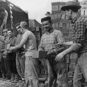 Neue Heimat: Ankunft an Gleis 11