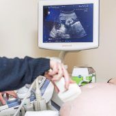 Medizinischer Dienst warnt vor „Babyfernsehen“