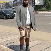 In Tracht in Kinshasa