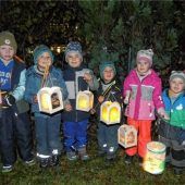 Stolze Laternenträger