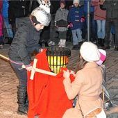 Jugendkapelle spielt am Dorfplatz