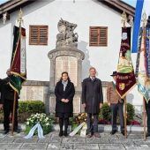 Mahnung zu Frieden und demokratischen Werten