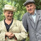 Theater Herwegh spielt „Vo Manderl und Weiberl“