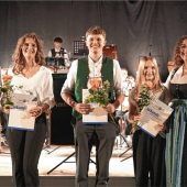 Ameranger Dorfmusik begeistert Publikum mit modernem Gesang und traditioneller Blasmusik