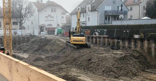 Auf dem Areal des ehemaligen Lindenkinos und des Bettengeschäftes entsteht derzeit Neues. Foto Bettinger