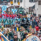 Seeräuberspiel begeistert Tausende