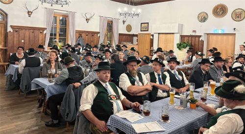 Berichte und der Hinweis auf das Gaufest 2026 in Bad Aibling standen im Mittelpunkt der Versammlung.Foto re