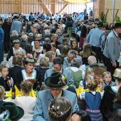 Kirche ist seit 555 Jahren Dorfzentrum
