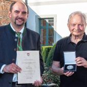 Dr. Jürgen Hüther feiert 85. Geburtstag