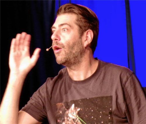 Claus von Wagner bot zweieinhalb Stunden anspruchsvolles, politisches Kabarett.Foto rath