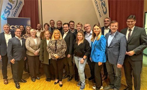 Das Team der CSU Waldkraiburg, mit dem der Ortsverband bei der Kommunalwahl im kommenden März erfolgreich sein möchte. Foto kreibich