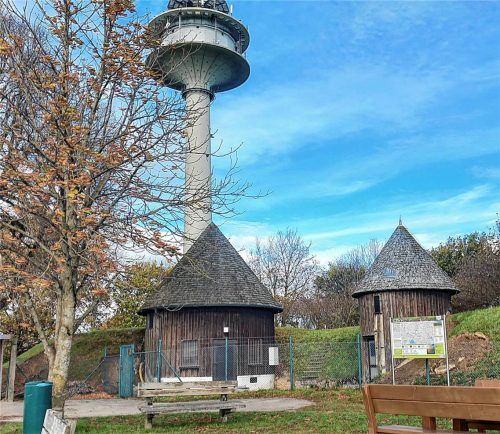 Der dringend notwendige Ersatzbau für die beiden alten Hochbehälter unter dem Fernsehturm wirkt sich auf die künftigen Wassergebühren aus.Foto unterforsthuber