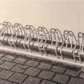 Neue Radlständer beim Sportheim