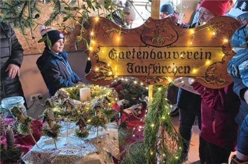 Der Stand des Taufkirchener Gartenbauvereins war, wie alle anderen Stände auch, immer dicht umlagert. Foto reichl