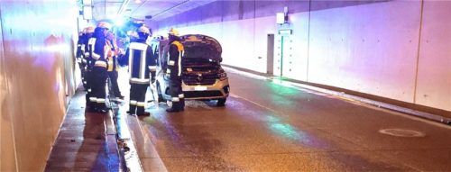 Der ungewöhnliche Unfall geschah im A94-Tunnel Wimpasing. Die Ursache wird jetzt geprüft. Foto fib/Eß