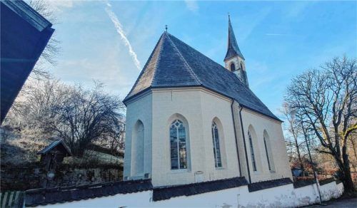 Die Achatzkirche in der Salzburger Straße wird über mehrere Jahre hinweg saniert. Foto Marina Birkhof