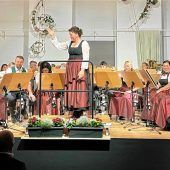 Blaskapelle hebt mit Herbstkonzert ab