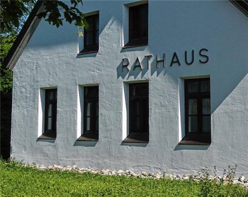 Die Weichen für den Strombezug ab 2027 wurden kürzlich im Rathaus gestellt. Foto stache