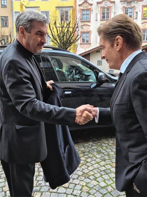 Empfing zur Trauerfeier Ministerpräsident Markus Söder: Bruno Meiser, Generalbevollmächtigter der Meggle Group.

Fotos Rieger/MEGGLE