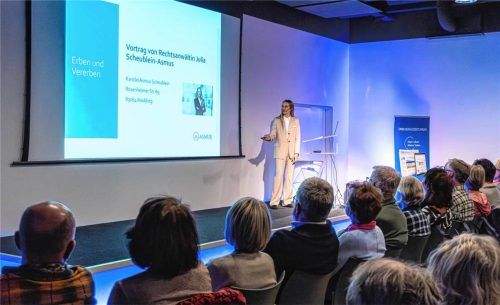 Julia Scheublein-Asmus bot einen interessanten Einblick in die Thematiken Testament, Pflichtteil und Vermächtnis.Fotos  hohnke