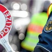Gefälschte Ausweise bei Pkw- und Zugkontrollen