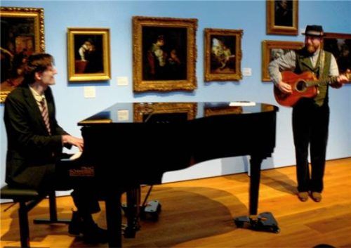 Markus Frisch wurde am Klavier von Sebastian Dietl begleitet. Foto fischer