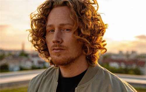 Michael Schulte eröffnet am 17. Juli 2026 das Mühldorfer Sommerfestival. Foto Klönne