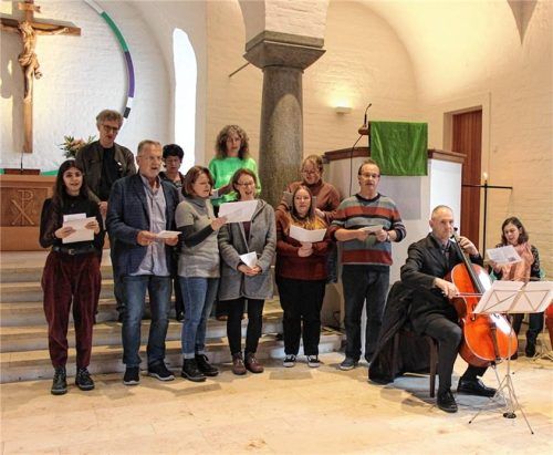 Mitglieder des SPDI sorgten für die musikalische Umrahmung des Gottesdienstes. Foto huckemeyer
