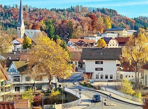 Nach aktueller Finanzlage scheinen die großen Sanierungsprojekte der Gemeinden Siegsdorf auf absehbare Zeit gesichert. Foto Krammer