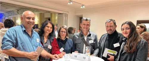 Oliver und Eva-Maria Lange (Kymsee-Whisky Grabenstätt), Ursula Metze (Seebad Tüttensee), Jakob Aicher (Saatgold Trostberg), Andi Auer und Tochter Paula Oberauer (Ladenbergen). Foto re