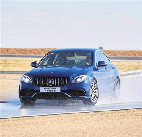 Stabilität in allen Situationen: Nokian Tyres testet seine Reifen in Spanien auch unter Extrembedingungen. Foto NOKIAN