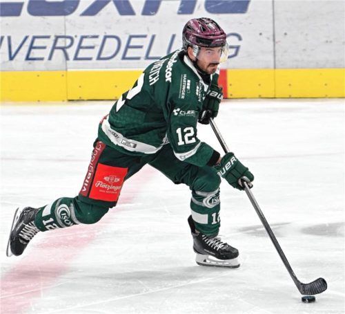 Starbulls-Kapitän C.J. Stretch bekommt am heutigen Freitag zwei neue Teamkollegen in seine Reihe.Foto Hans-Jürgen Ziegler