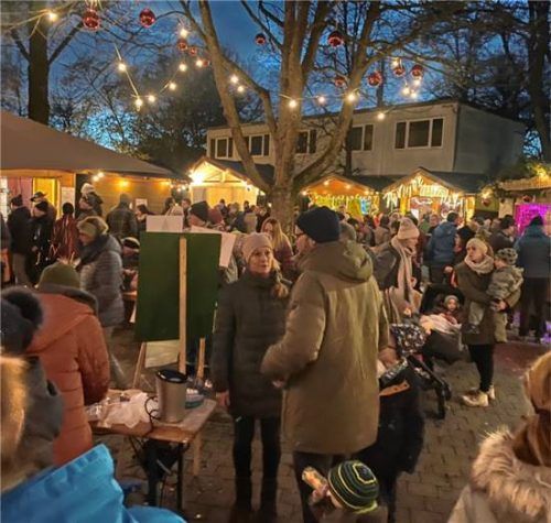 Vorweihnachtliche Stimmung erwartet die Besucher. Foto re
