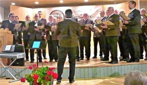 Weit, weit weg begab sich der MGV Brannenburg-Schloß.