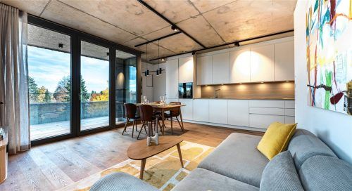 Werte, die bleiben: Mitten in Rosenheim, einer Stadt mit hoher Lebensqualität, wirtschaftlicher Stärke und stetiger Nachfrage nach Wohnraum.