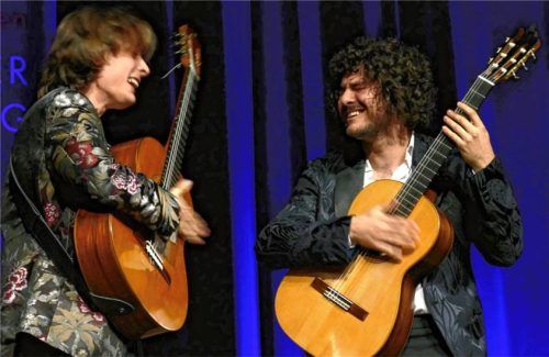 Wie entfesselt spielen sie brasilianische Tänze: Mario Strinati und Pietro Agosti als Duo Striago.Fotos janka