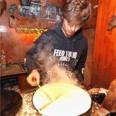 Haberer und Druden beim Christkindlmarkt am Haberkasten