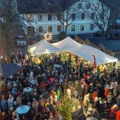 Adventszauber am Rathausplatz