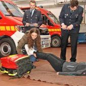 Nachwuchsfeuerwehrler aus Rosenheim meistern Wissenstest