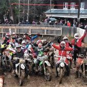 Nikolaus-Enduro mit hohem Spaßfaktor und 1.500 Euro für OVB-Aktion