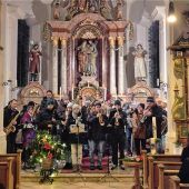 Volle Kirchen beim „Obloasn“
