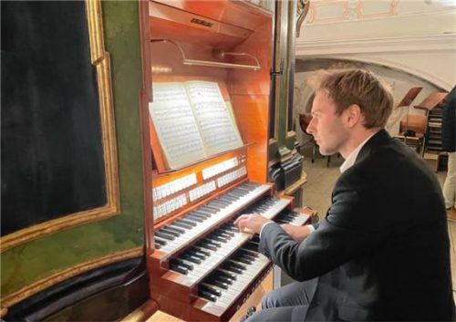 Aaron Voderholzer zog – ebenso buchstäblich wie übertragen – alle Register.Foto kirchner