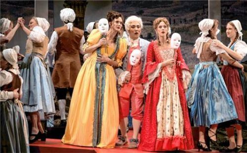 Am Silvesterabend gastiert das Freie Landestheater Bayern mit der Mozart-Oper in Rosenheim.Foto re