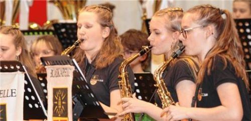 Auch die Jungmusiker der Blaskapelle Altmühldorf sind beim Neujahrskonzert dabei. Foto  Enzinger