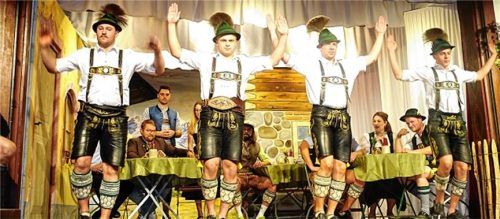 Auch die Tracht durfte bei „Einfach Göttlich“ nicht fehlen. Fotos Hötzelsperger