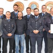 Dominik Dittrich ist neuer Vorsitzender, Wolfgang Bauernschmid neuer Kommandant